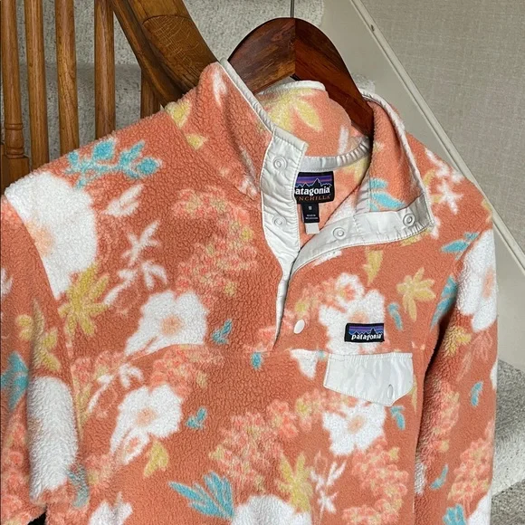 Patagonia Synchilla Orange Boho Floral Snap Pullover - Picture 3 of 10